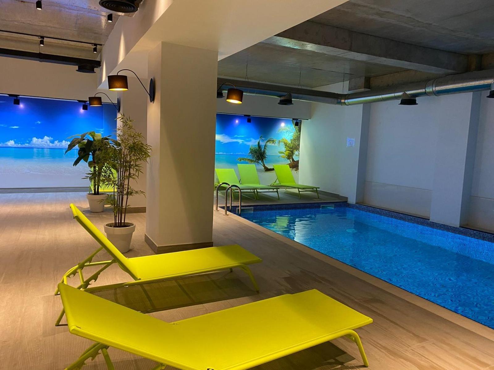 Krtsanisi Apartment With Pool Tbilisi Luaran gambar